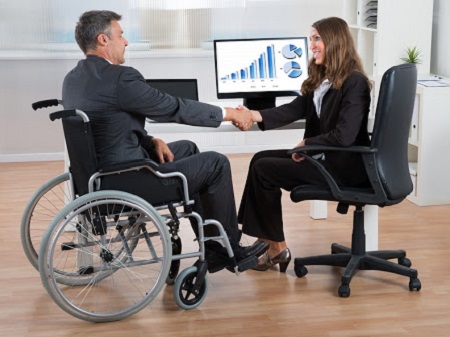 Держпраці роз’яснила, які пільги та гарантії у сфері праці мають працівники з інвалідністю