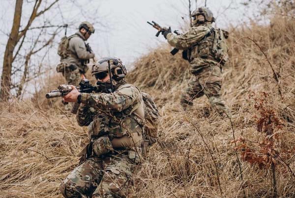 Працівників, які зараз проходять строкову службу, звільнятимуть у запас вже у жовтні: наказ Міноборони