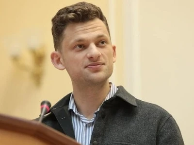 Україна спросить процедуру отримання дозволу на працевлаштування іноземців Україна спросить процедуру отримання дозволу на працевлаштування іноземців
