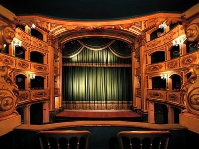 Уряд дозволив роботу закладів культури та обмежив час роботи нічних клубів Уряд дозволив роботу закладів культури та обмежив час роботи нічних клубів