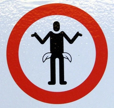 Штраф у 17 тис. грн за відсутність документів на вулиці: суд підтвердив