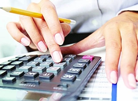 Як оплачувати лікарняний, якщо працівник звільняється — роз’яснює Фонд соцстраху