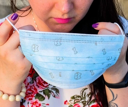 Висунули носа з-під маски? Сплатіть штраф Висунули носа з-під маски? Сплатіть штраф