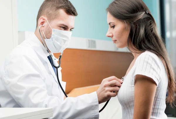 Понад 100 тисяч працівників пройшли самоізоляцію за кошти ФСС