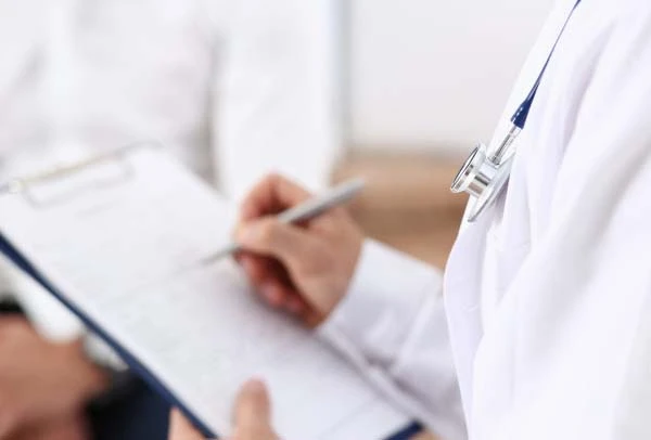 ФСС запевняє, що не припинить виплату лікарняних після 30 червня