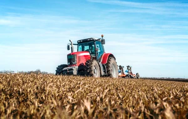 Уряд змінив порядок видачі посвідчень тракториста-машиніста