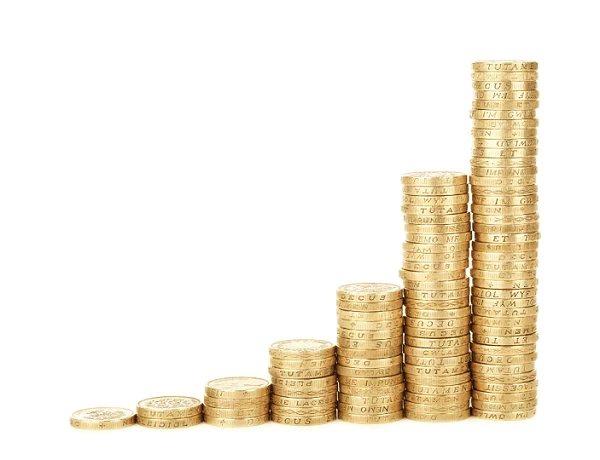 Як оплачувати роботу працівників держустанов в умовах воєнного часу