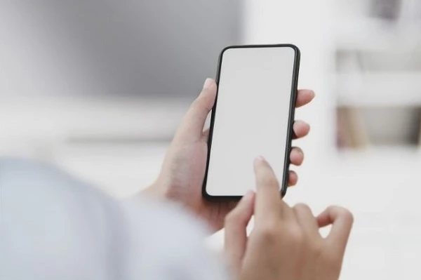 Відновити втрачені документи про освіту працівникові допоможе чат-бот, – повідомте працівників