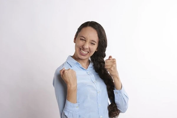 Жінки за верстатами: як українок навчають «чоловічим» професіям