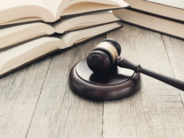 НАЗК приймає лише електронні декларації НАЗК приймає лише електронні декларації