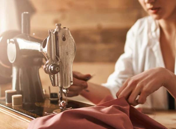 Особливості надомної роботи та її оформлення для внутрішньо переміщених осіб